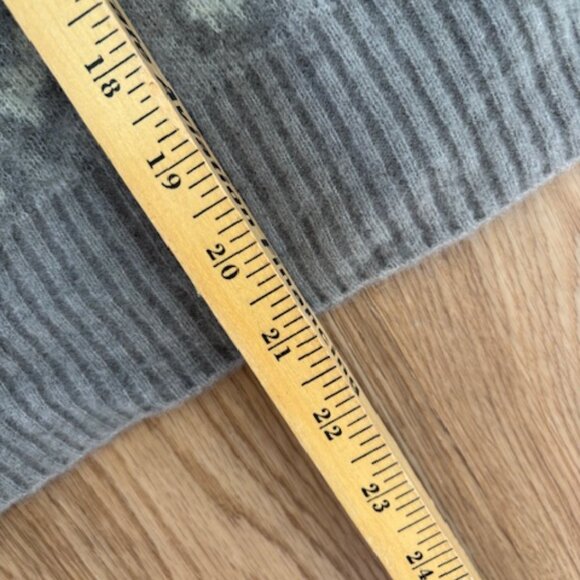 Athleta Merino Wool Blend Taupe/Gray Crew Neck Sweater XL - Picture 4 of 5